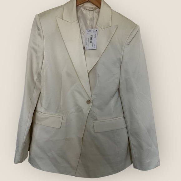 NWT & Other Stories | Relaxed Cut-Away Tailored Blazer | White | US 6 - Picture 5 of 11